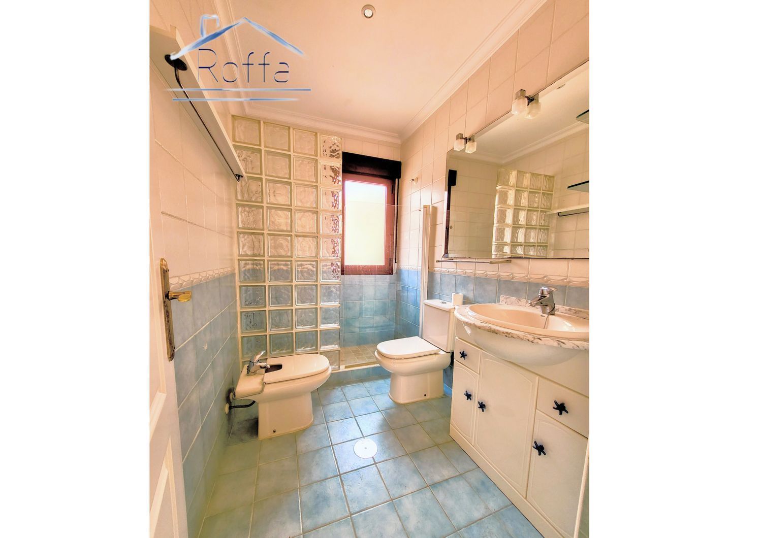 Área de Motril, Granada, 4 Bedrooms Bedrooms, ,4 BathroomsBathrooms,House,For Sale